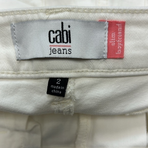 CAbi #5490 White Slim Boyfriend Woodstock Embroidered Floral Jeans Size 2 EUC - Picture 11 of 12